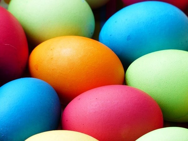 Easter Eggs See Price Slash Frenzy