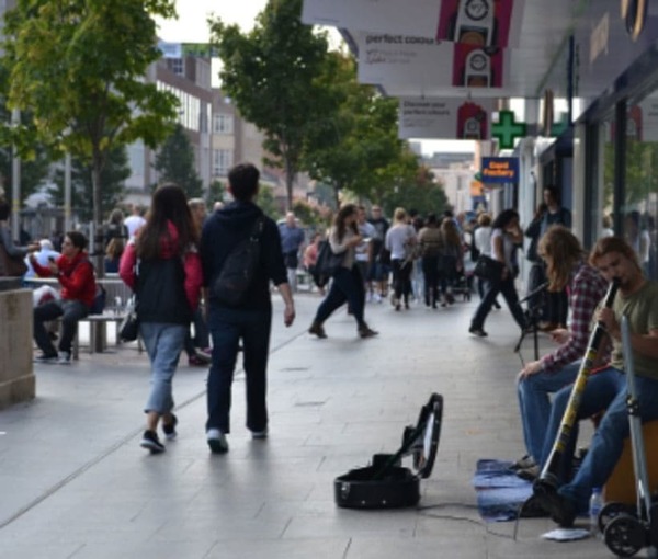 Amazon Year-Long Pop-up Stores to Reinvigorate The High Street